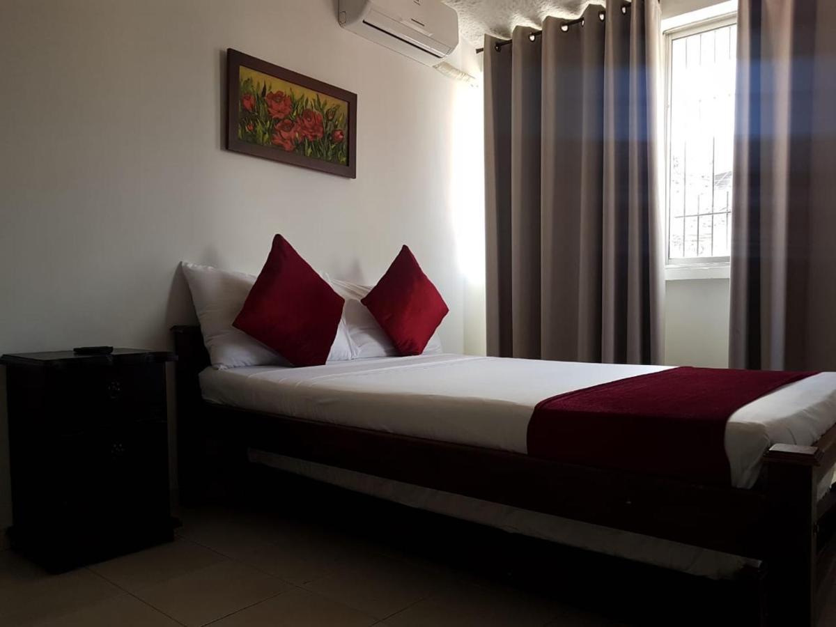 Hotel Don Juan Colonial Floridablanca Bagian luar foto